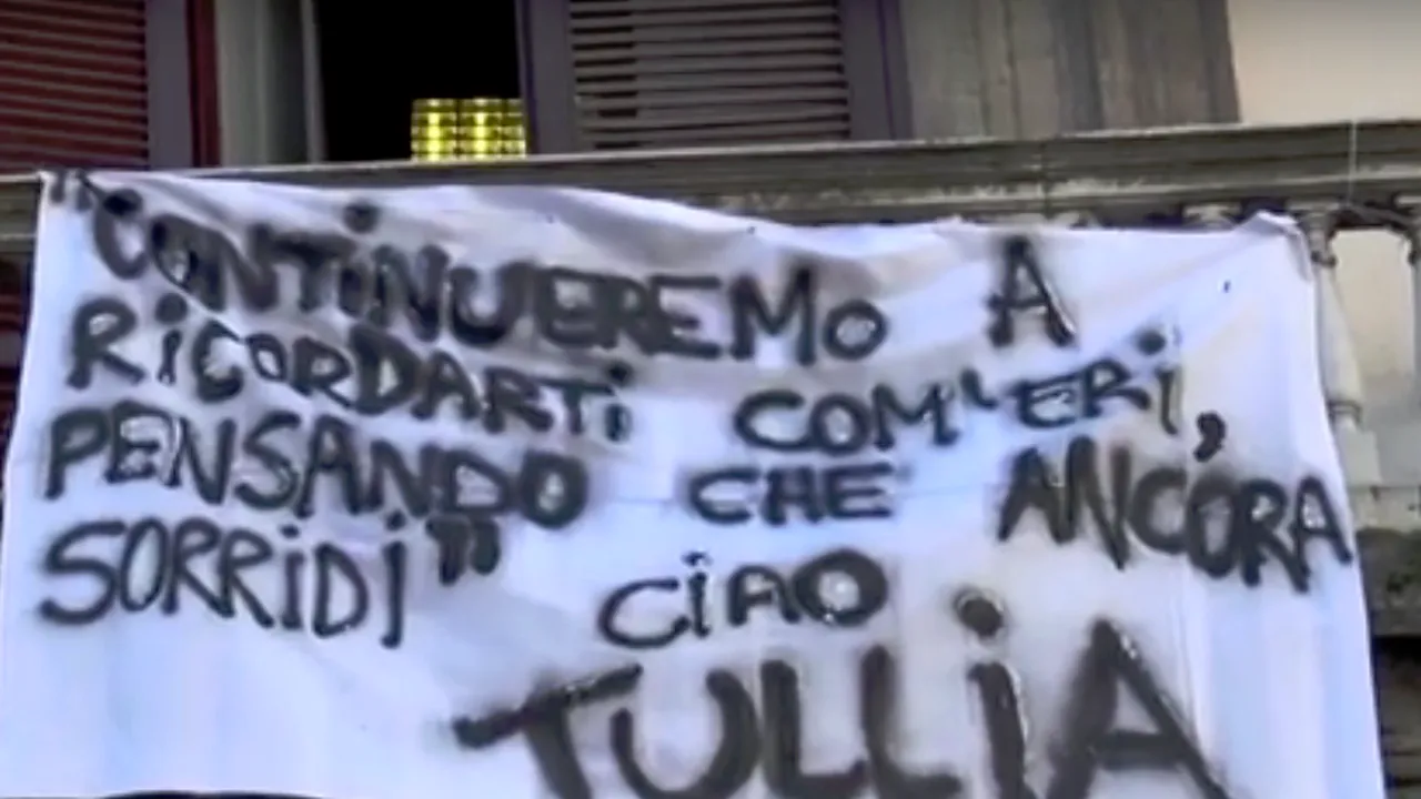 Peste 100 de studenți au omagiat-o la Napoli pe italianca decedată în urma incendiului din București