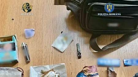 Târgoviște: Bărbat prins în flagrant în incinta unui liceu, unde intrase pentru a vinde canabis elevilor