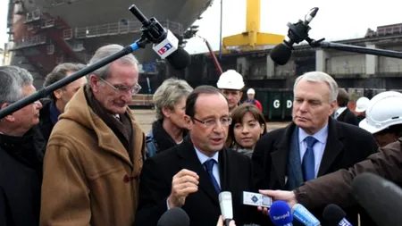 Ce mesaj i-a transmis Francois Hollande lui Vladimir Putin, după ce a vizitat un șantier naval
