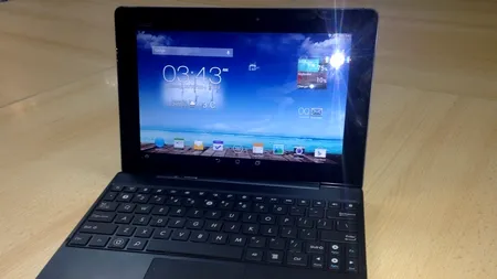 UN GADGET PE ZI. ASUS Transformer Pad TF701 - multimedia și productivitate într-un singur dispozitiv Android VIDEO