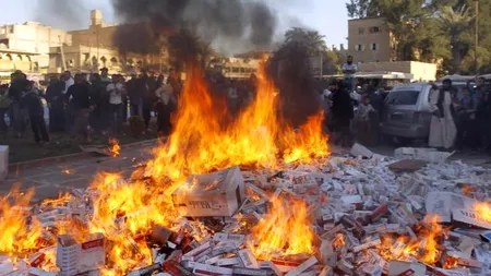 Ce pățesc fumătorii în Statul Islamic: 