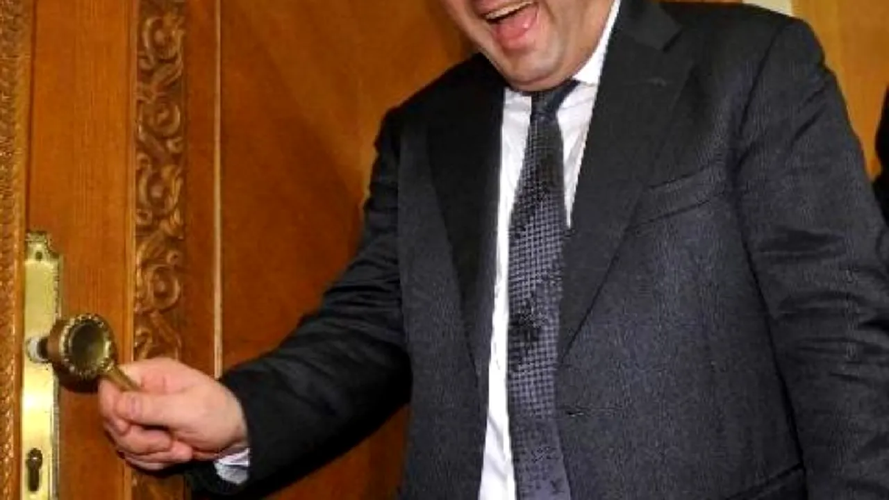 GAFA LUI VANGHELIE de la mitingul USL, de la Romexpo