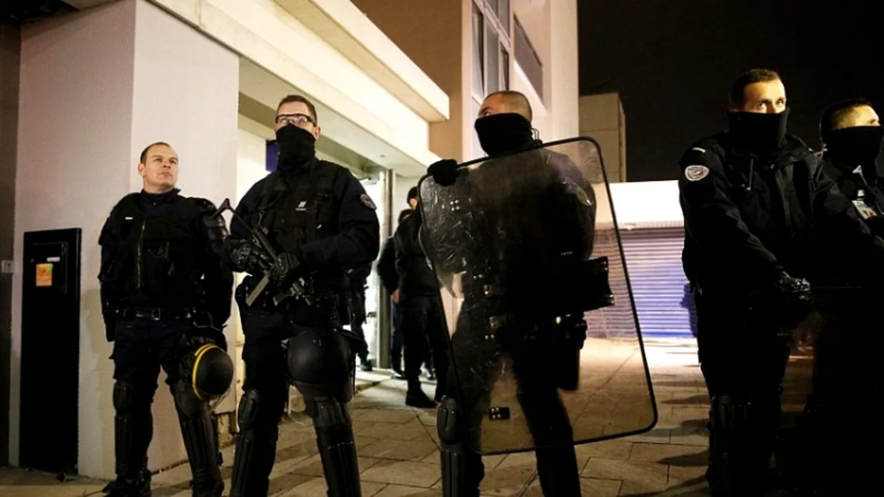 Atacul de la Charlie Hebdo: Oficialii americani antitero spun că unul dintre suspecți a fost ucis. Informația nu a fost confirmată oficial