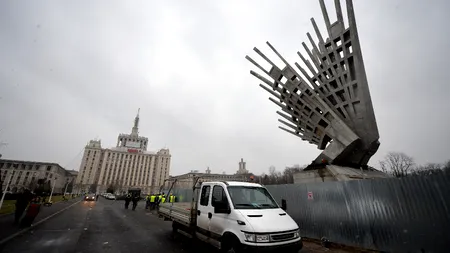 Ceremonie de sfințire a Monumentului 