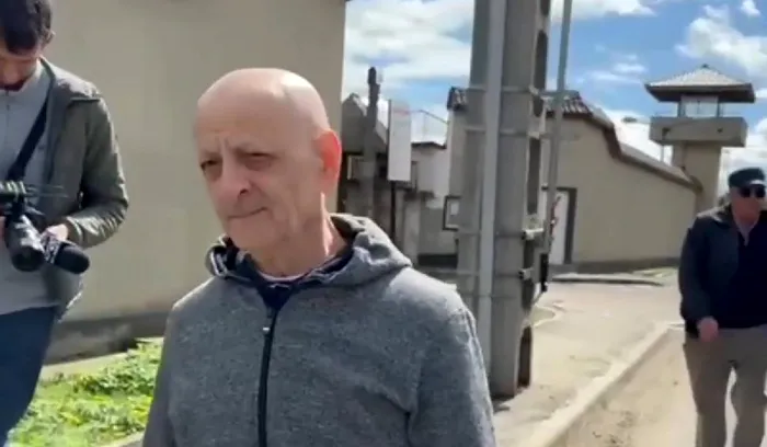 „Brancardierul morții”, criminalul care a ucis 11 boschetari, eliberat din penitenciar / Sursa foto: Antena 3