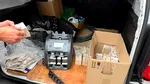Mașină plină cu teancuri bani, interceptată în centrul Kievului. Poliția ucraineană a destructurat o vastă rețea de evaziune fiscală din agricultură