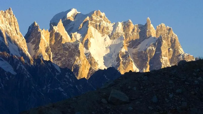 Nouă alpiniști străini au fost uciși în sectorul pakistanez al Masivului Himalaya