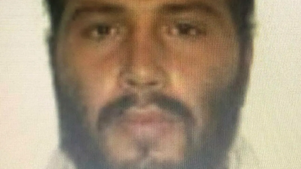 Un deținut de la Penitenciarul Găești, condamnat pentru furt, a evadat de la locul de muncă. Polițiștii sunt în alertă - FOTO