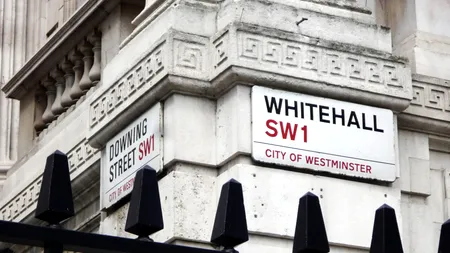 Alertă de securitate la Londra, în apropierea Guvernului! Pachet suspect în Downing Street