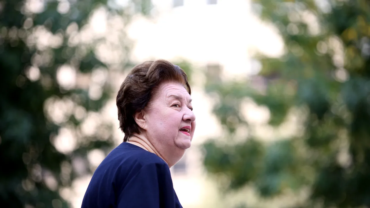 Sicriul cu trupul neînsuflețit al actriței Tamara Buciuceanu, depus la Bulandra, pentru un ultim omagiu