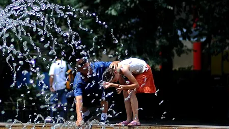 Cod portocaliu de caniculă, marți, în Capitală și șapte județe din sud
