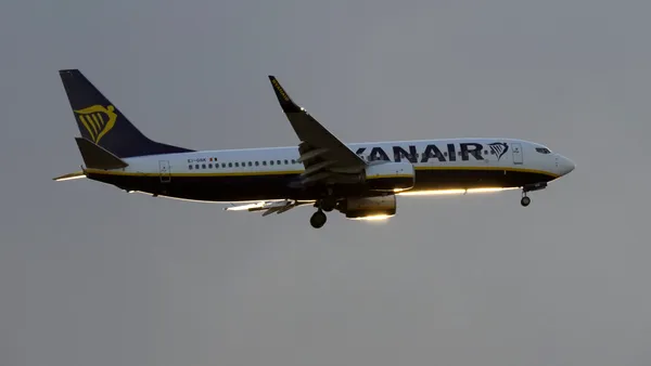 Incident inexplicabil deasupra Mării Nordului. Un avion Ryanair a abandonat brusc cursul de zbor și s-a întors pe aeroportul din Marea Britanie