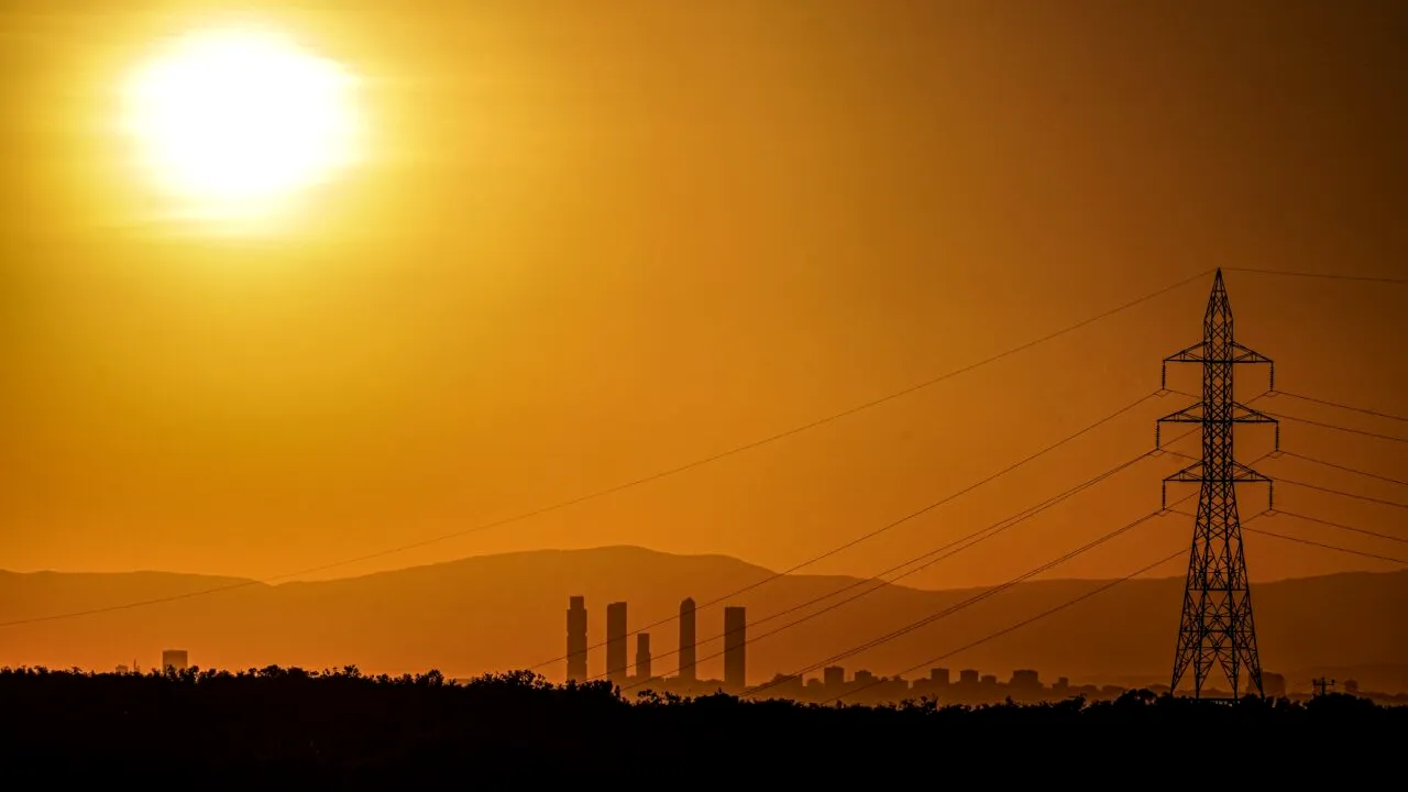 Experții anunță cea mai caldă vară din istorie. România, sub o 