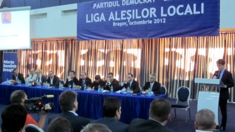 PDL-iștii s-au strâns în Poiana Brașov, pentru a-și înființa Liga Aleșilor Locali, care le lipsea din „dotare. PLUS: În ce colegiu va candida Elena Udrea