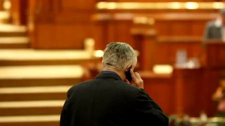 Parlamentarii vor să-și treacă NUMERELE DE TELEFON LA SECRET. Oltean: 