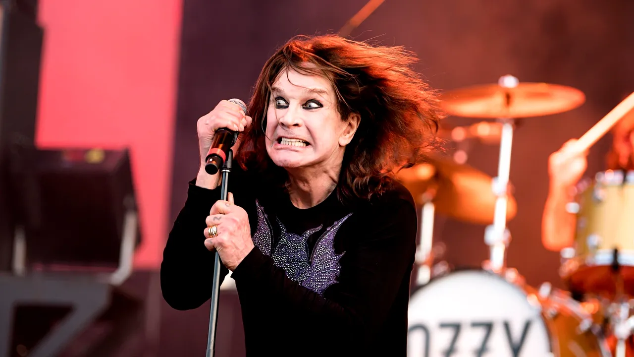 Ozzy Osbourne anunţă că nu va mai merge în turnee, după ce a anulat toate concertele din Europa