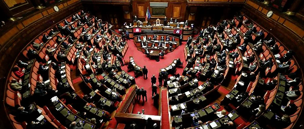 Guvernul lui Giuseppe Conte câștigă  votul de încredere din Senat. Votul a fost convocat după ce partenerul de coaliție, condus de fostul premier Mateo Renzi, și-a retras sprijinul