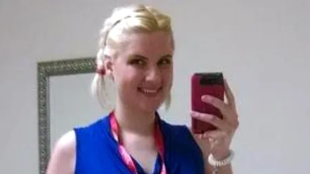 A fost trimisă acasă pentru că era îmbrăcată 