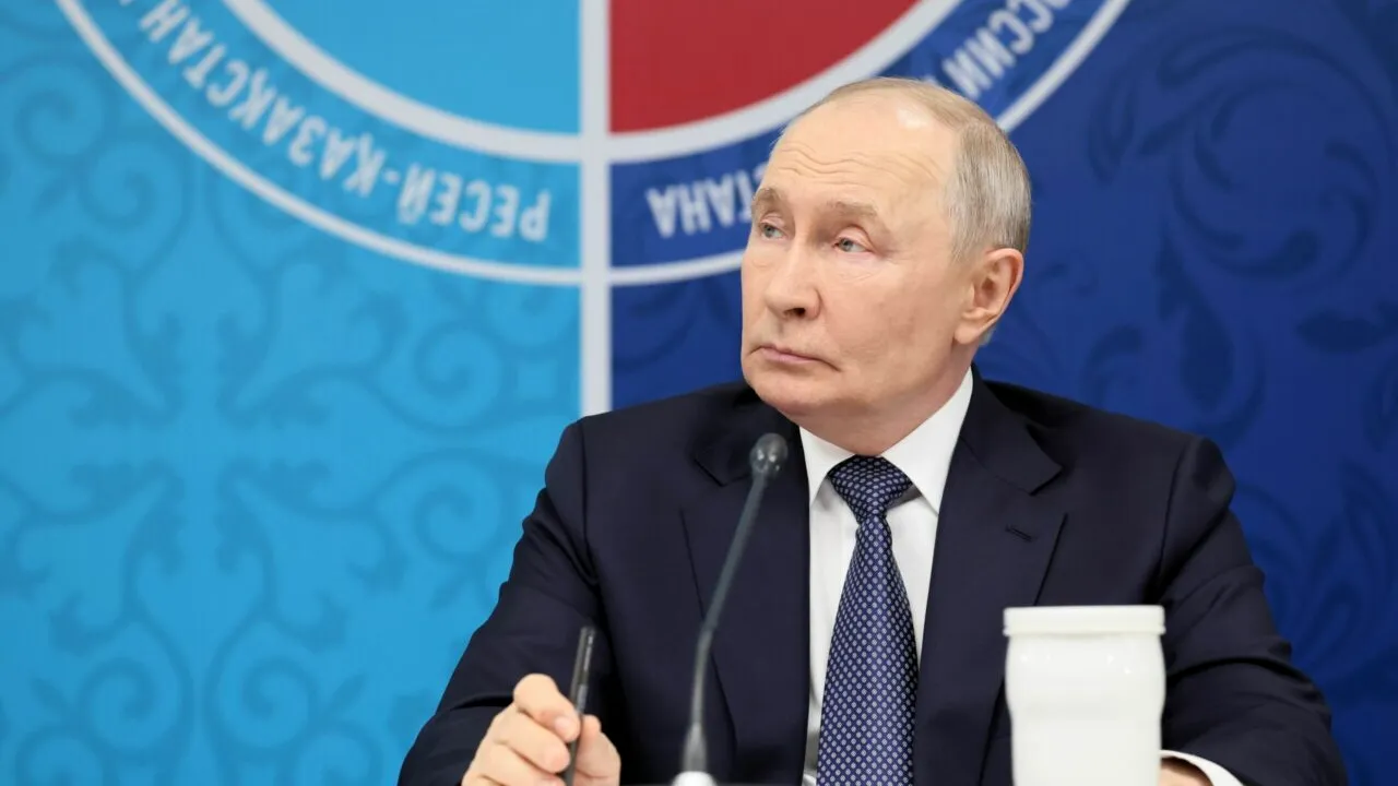 Putin transformă campania electorală pentru Duma de Stat în propagandă de război. Nemulțumirea elitelor, tratată cu indiferență la Kremlin