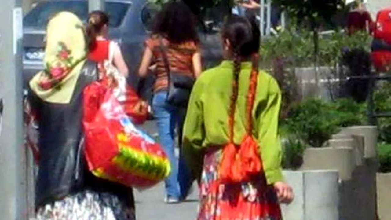 Pedeapsa primită în Franța de doi romi din România, care și-au trimis copiii la furat la Disneyland