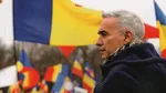 Călin Georgescu, primit cu flori și urale la Târgul de la Izbiceni, Olt. „Țara întreagă va fi din nou a voastră”