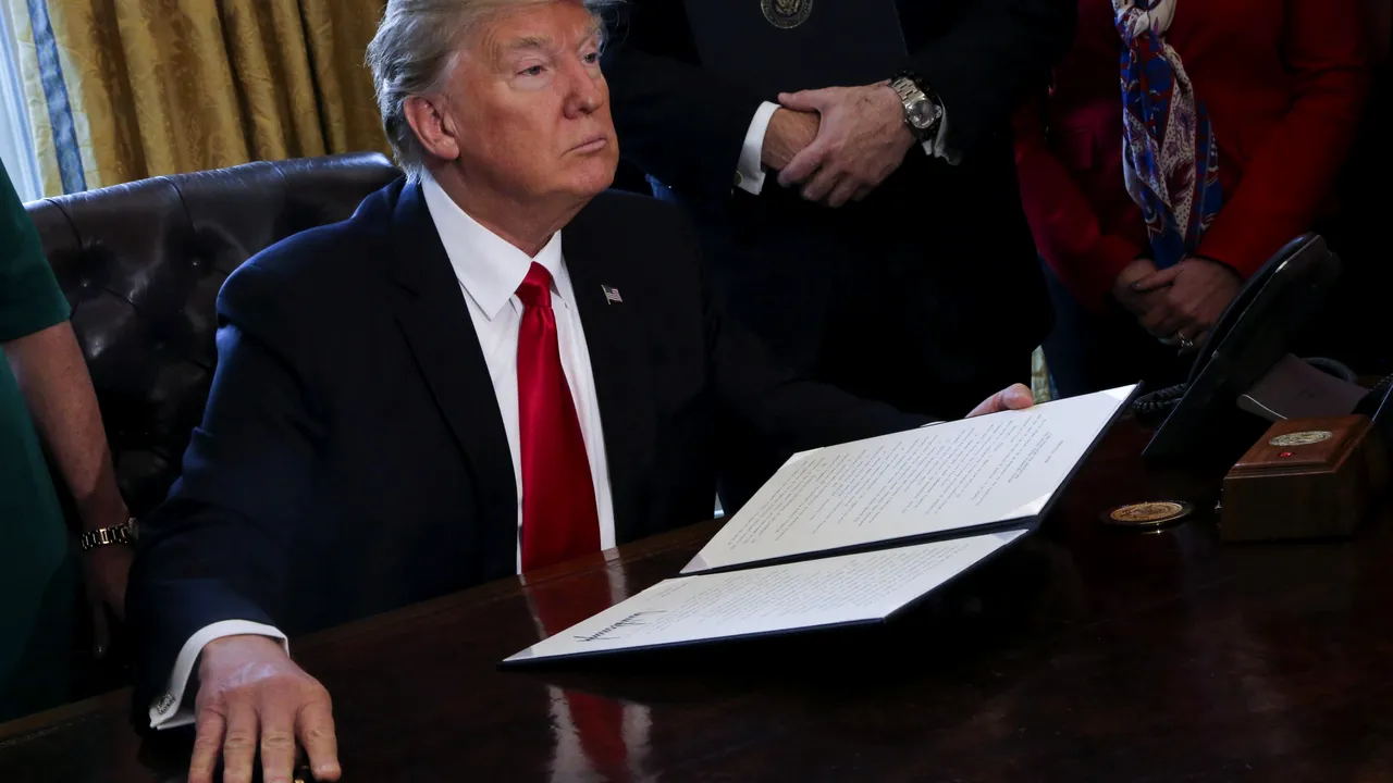 Curtea Supremă a SUA traduce ordinul anti-imigrație a lui Trump. Care sunt excepțiile de la LISTA NEAGRĂ a refugiaților