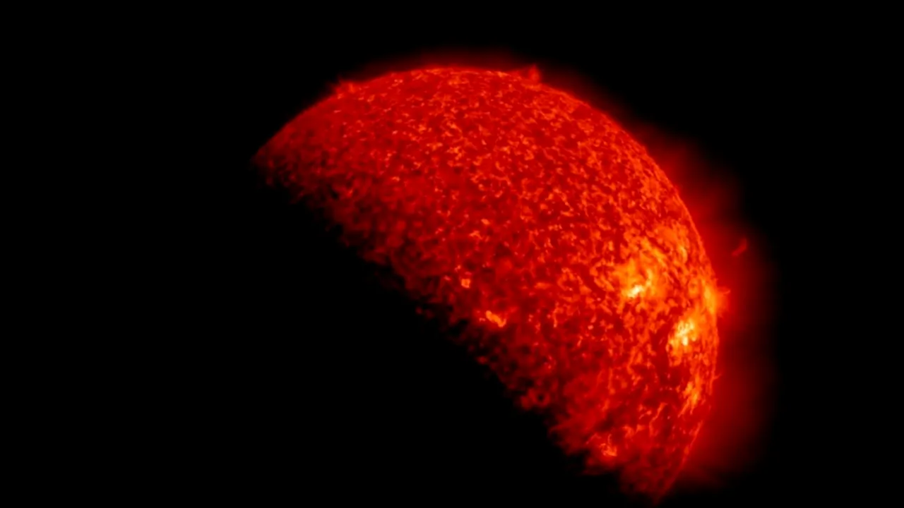 VIDEO: Imagini unice surprinse de NASA în timpul unei eclipse de Soare