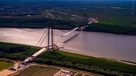 GALERIE FOTO | Imagini spectaculoase cu cel mai mare pod din România și al treilea din Europa. „Golden Gate” de Brăila a prins contur