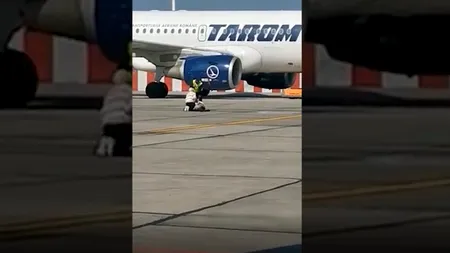 VIDEO | O femeie cu un copil a încercat să prindă avionul DIN MERS, pe Aeroportul Otopeni / UPDATE: Precizările TAROM