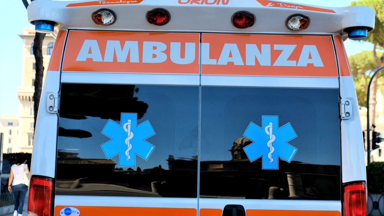 Un român a murit într-un accident produs pe o autostradă din Italia. Soţia sa a adormit la volan