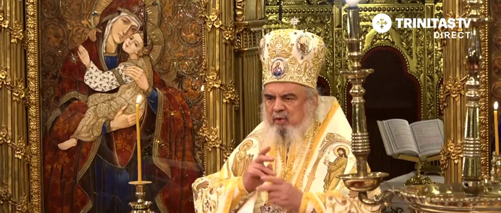 Patriarhul Daniel, la Sfânta Liturghie de Crăciun: „Aurul este acum dreapta credinţă, credinţa curată şi sfântă, credinţa ortodoxă”