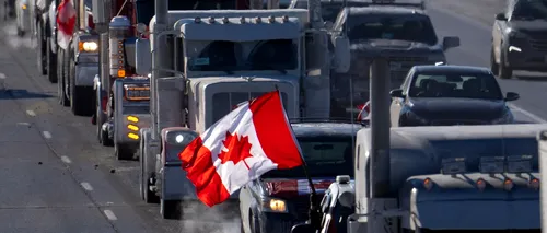 Sute de camioane au blocat centrul capitalei Canadei, protestând împotriva obligativității vaccinării. Familia premierului Trudeau, evacuată din motive de siguranță