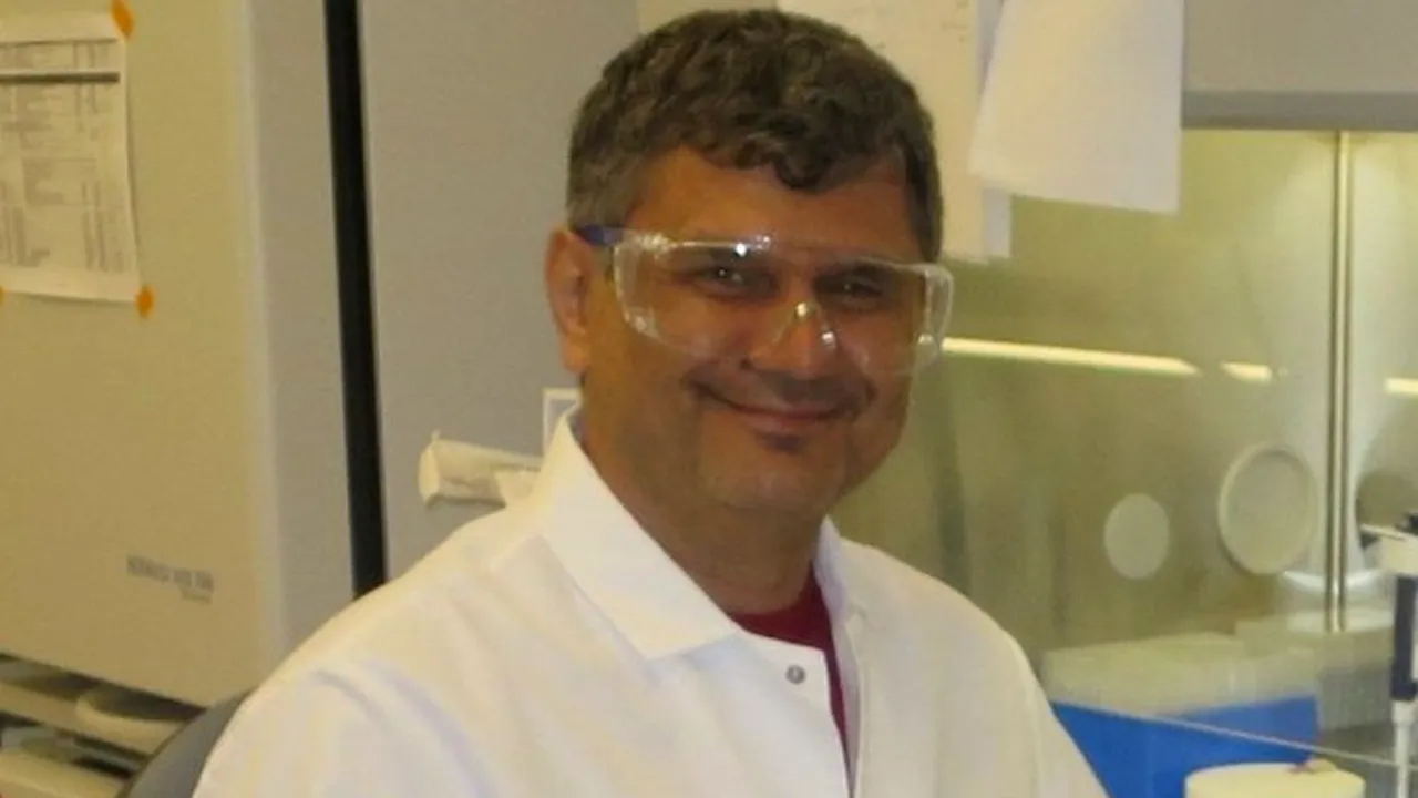 Epidemiologul care a făcut predicții despre evoluția pandemiei COVID-19: „Carantina totală este inevitabilă. În loc să ne bucurăm de Crăciun, participăm la înmormântări” (EXCLUSIV)