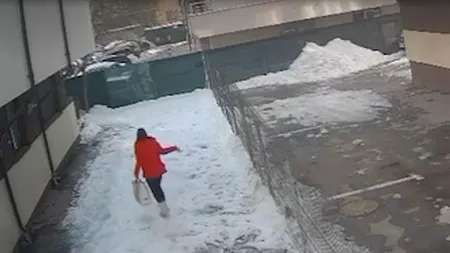 Cine era femeia de 35 de ani, ucisă de gheața desprinsă de pe acoperiș, în Militari Residence. O așteptau 2 copii acasă