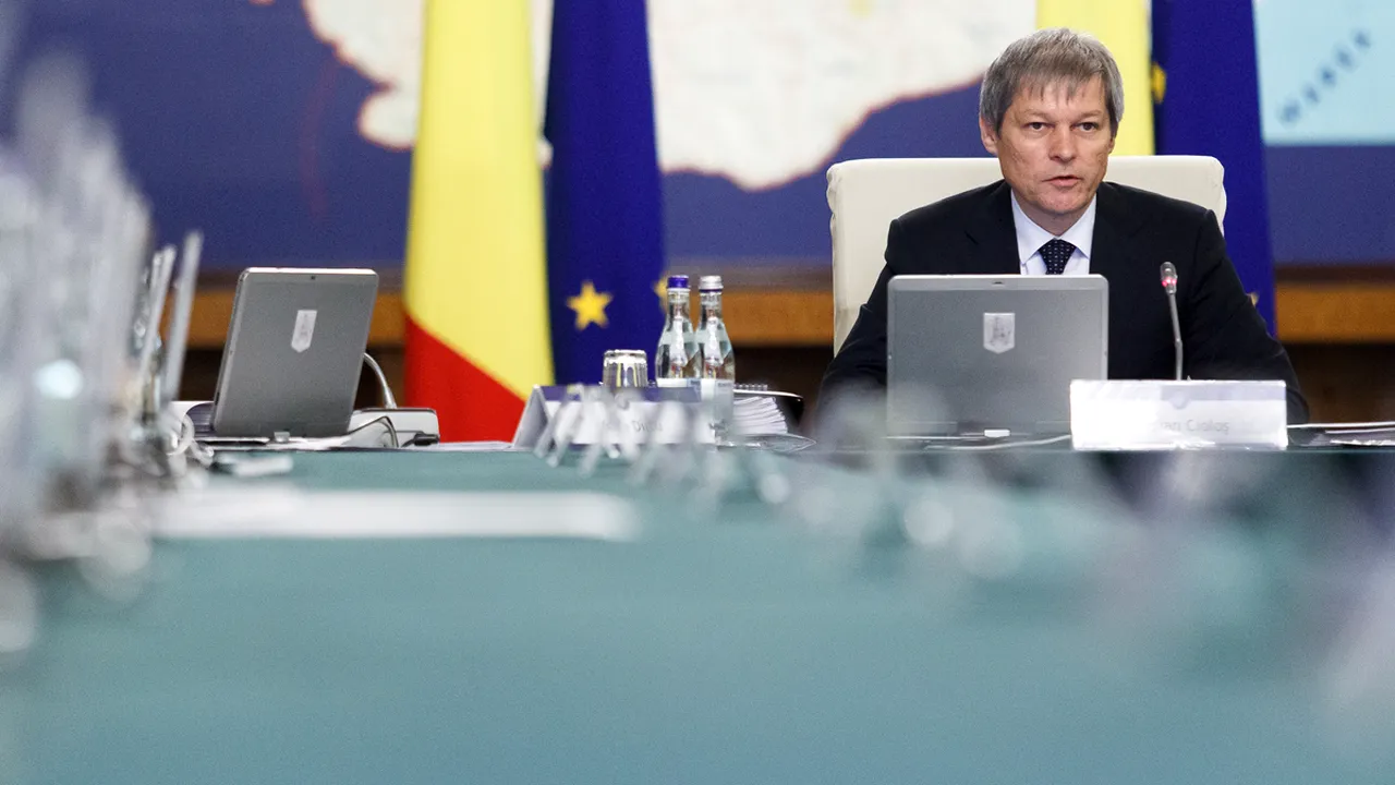 Jobul de la Guvern plătit cu 2.000 de euro pe lună