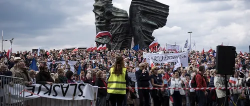 Proteste masive în Polonia împotriva Guvernului: ce vor sutele de mii de oameni care au ieșit pe străzi