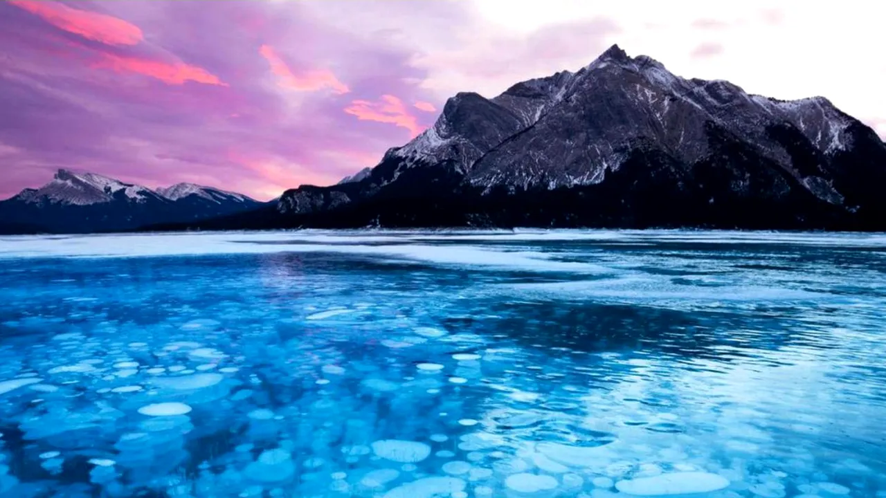 Cele mai bizare fenomene naturale din lume: cascadele de sânge și cercurile zânelor