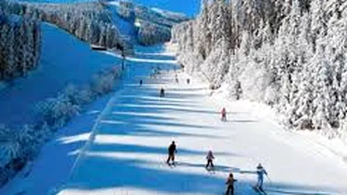 Românii au năvălit la schi în Bulgaria. Peste 16.000 de persoane au tranzitat Vama Giurgiu