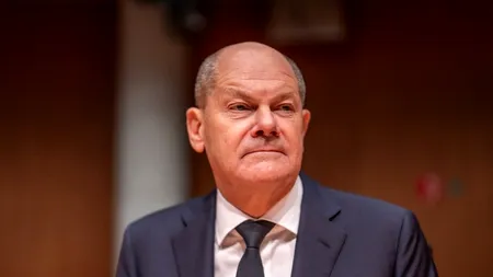 Scholz l-a sunat pe PUTIN pentru a discuta despre soluționarea războiului din Ucraina printr-o „pace corectă”