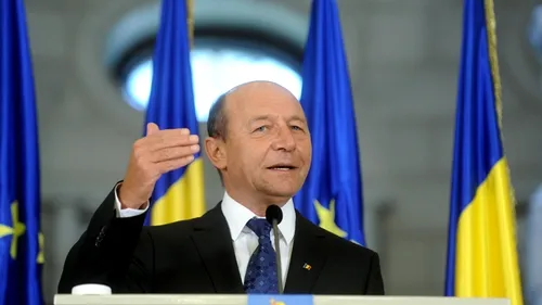 Traian Băsescu: Nu sunt nici doctor, nici dottore