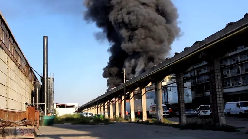 UPDATE Incendiul de la fabrica și depozitul de polistiren din Jilava a fost stins.  FOTO + VIDEO