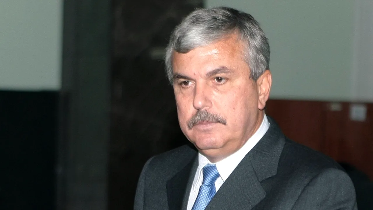 Dan Nica: Ar trebui să plece vreo 300 dintre cei cu mapa din Poșta Română