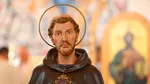 Relicvele Sfântului Francisc de Assisi ajung la București. Programul pelerinajului