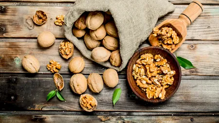 Ce se întâmplă în organismul tău dacă mănânci nuci la micul dejun. Beneficii uimitoare după doar 50 de grame de fruct