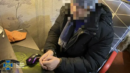 Cine este hacker-ul care oferea servicii de comunicații pentru „teroriștii lui Vladimir Putin”. Serviciile Secrete anunță că l-au arestat