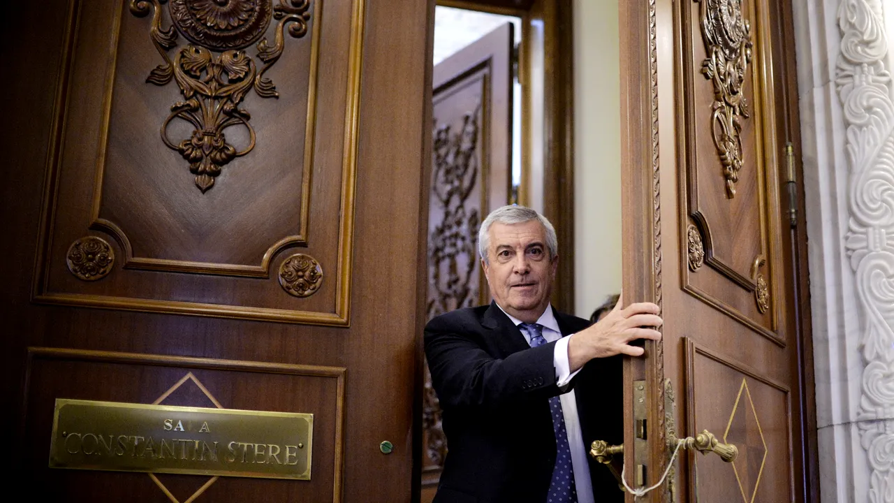 Dragomir a dat lista celor peste 80 de oameni din conducerea statului care au fost ascultați și urmăriți de SRI. Ținta era Tăriceanu. Reacția președintelui Senatului
