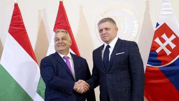 Olanda cere retragerea dreptului de vot pentru Ungaria și Slovacia în UE: „Propunem simplificarea procedurii activării Articolul 7 din Tratatul UE”