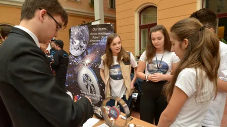Elevii premiați de NASA primesc ajutor de la Guvern. Câți bani se dau pentru premiul I