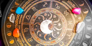 <span style='background-color: #8224e3; color: #fff; ' class='highlight text-uppercase'>HOROSCOP</span> Horoscop 2 decembrie 2024. TAURII își depășesc limitele