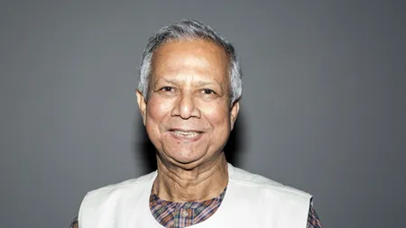 Țara care va fi condusă în următoarele 90 de zile de un LAUREAT al Premiului Nobel. Cum s-a ajuns la acest lucru și ce propune noul lider